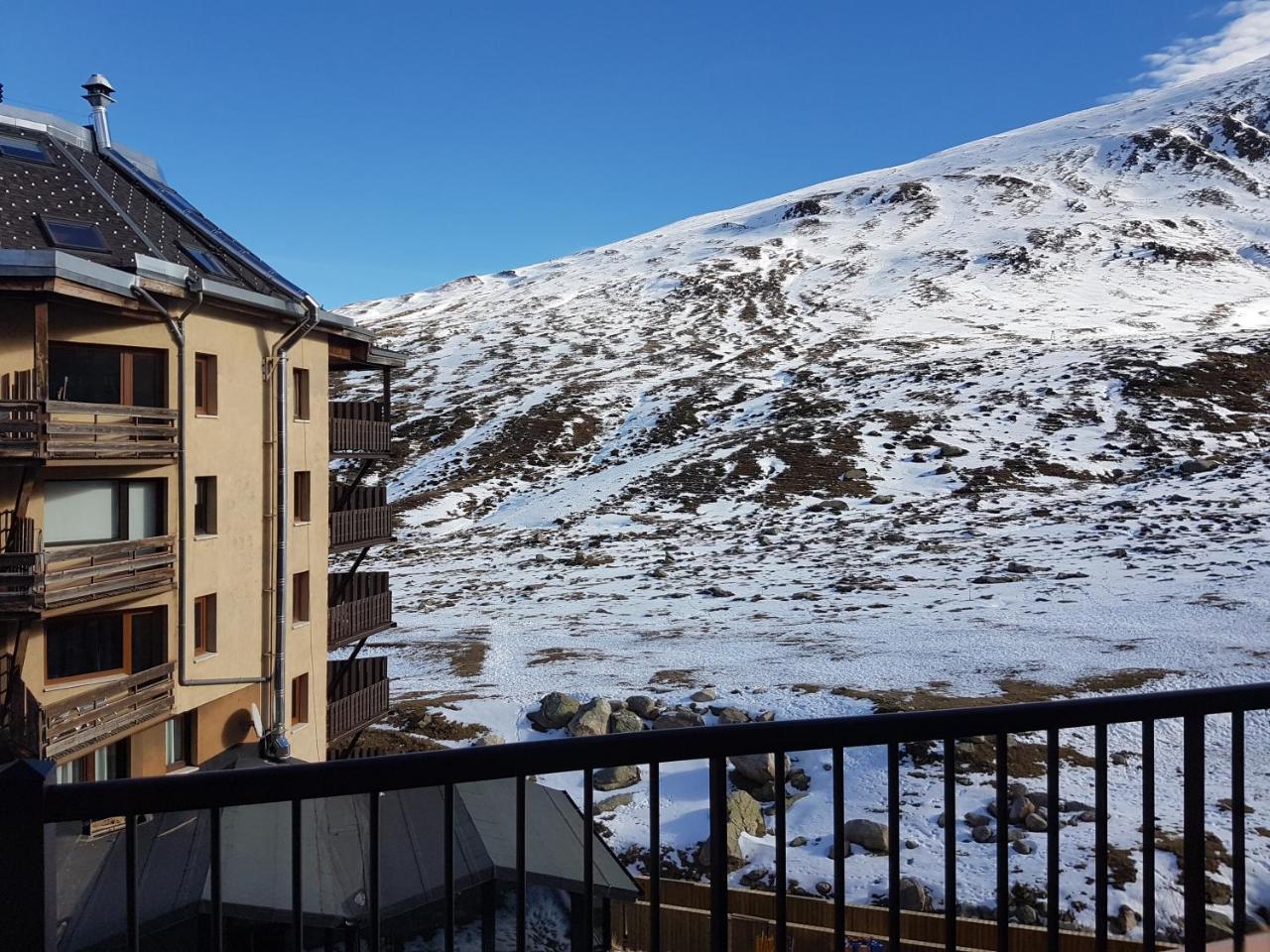 Apartamentos Grifovacances Tres Estrelles Club Pas De La Casa Dış mekan fotoğraf